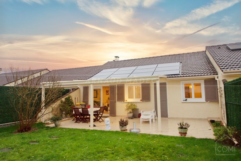 MAISON T4 DE PLAIN PIED - JARDIN CLOS EXPOSE SUD - AUCUNS TRAVAUX - PANNEAUX SOLAIRES